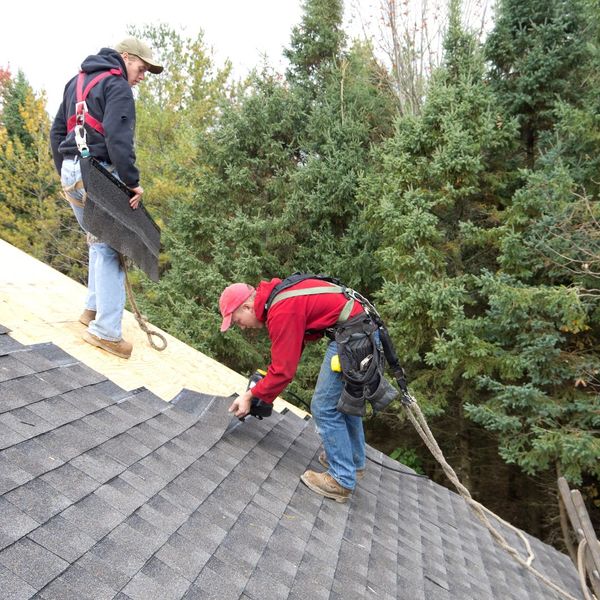 Choosing The Right Roofing Contractor 4